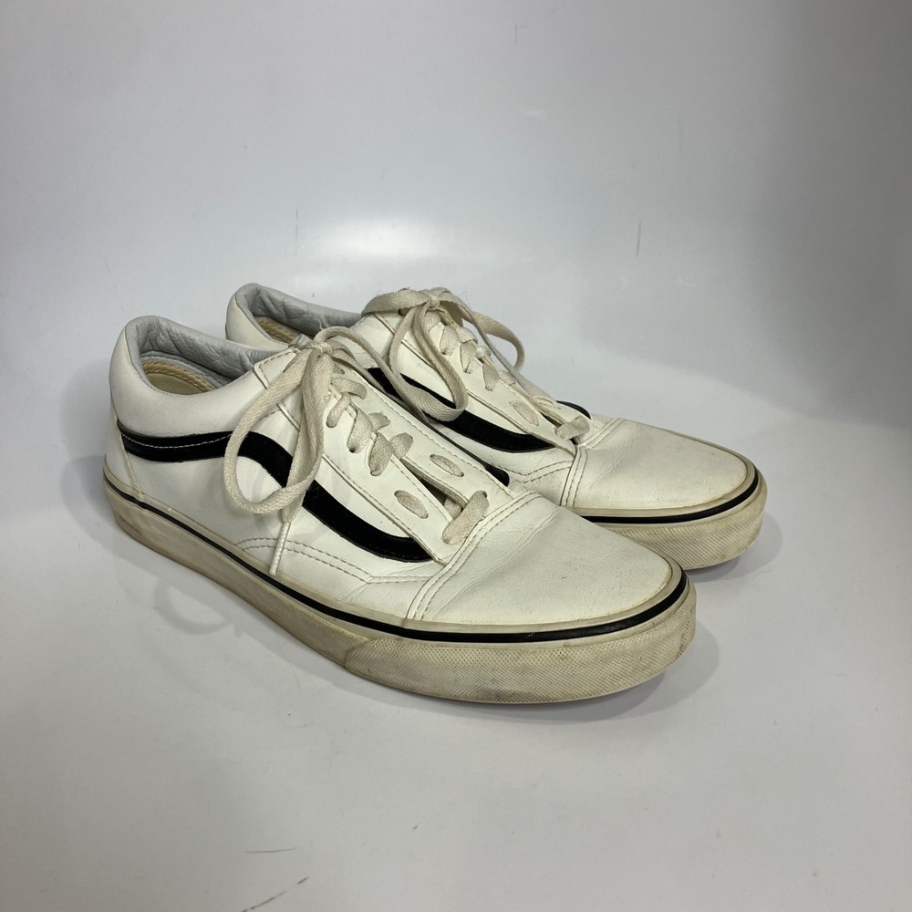 Vans white leather sneakers skateboarding punk unisex sizing‎ women's 10 men 8.5